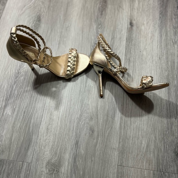 Michael Kors Astrid  Braided Metallic Faux Leather Sandal ✨Like new✨size 8 - Picture 9 of 12